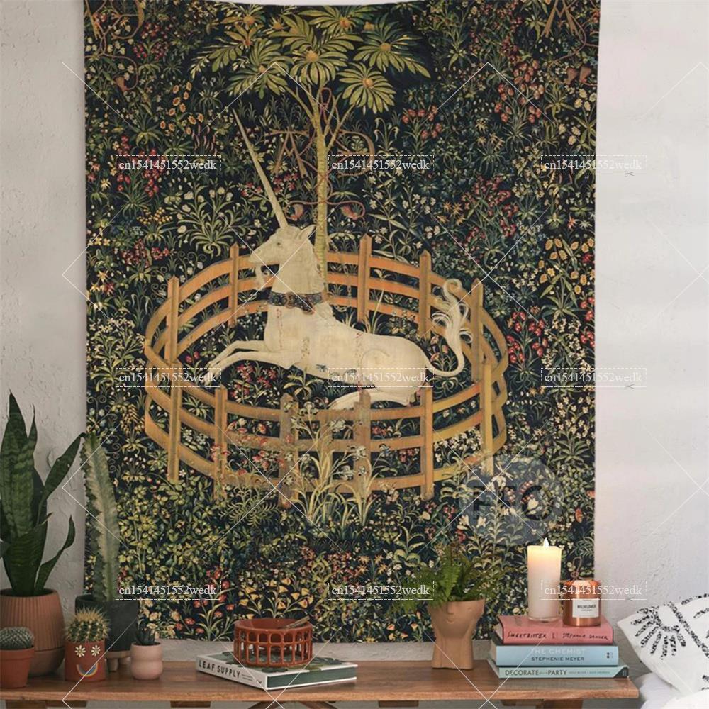 The Unicorn In Captivity Wall  - Home Decor Yoga 评论和价格